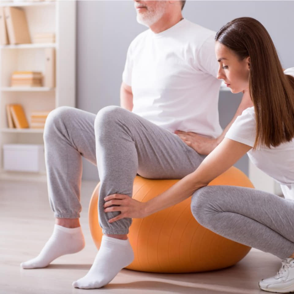 Find a Physiatrist Near Me For Effective Medical Rehab